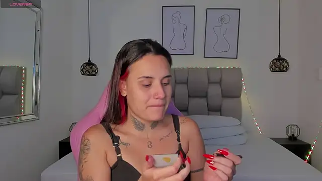 Susan-Sweet-7 online show from January 6, 8:35 pm