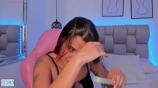 Snapshot of Susan-Sweet-7 chatting on February 26, 8:42 pm Susan-Sweet-7 online show from February 26, 8:42 pm