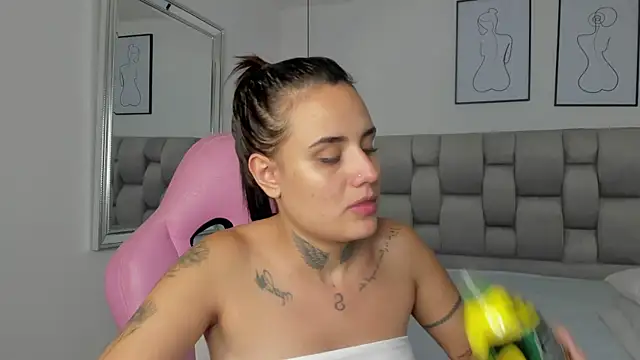 Susan-Sweet-7 online show from November 11, 8:03 pm