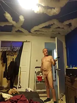 justjerkinaround666 online show from March 28, 10:44 pm