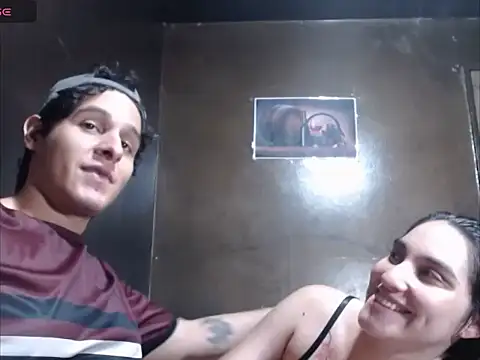 blackwolf whitebee online show from November 15, 6:23 pm