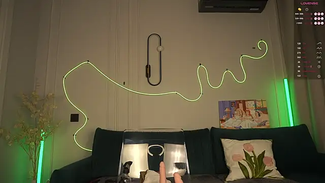 anna54784 online show from March 22, 3:43 am