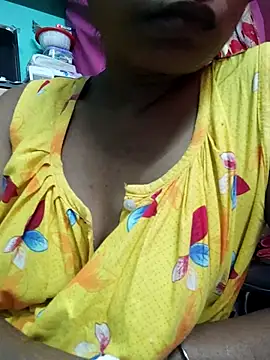 Snapshot of Bengoli--bhabhi chatting on February 26, 8:39 am Bengoli--bhabhi online show from February 26, 8:39 am