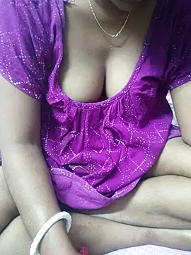 Snapshot of Bengoli--bhabhi chatting on November 8, 5:49 pm Bengoli--bhabhi online show from November 8, 5:49 pm