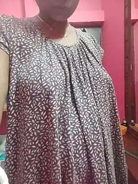 Snapshot of Bengoli--bhabhi chatting on November 27, 1:33 pm Bengoli--bhabhi online show from November 27, 1:33 pm