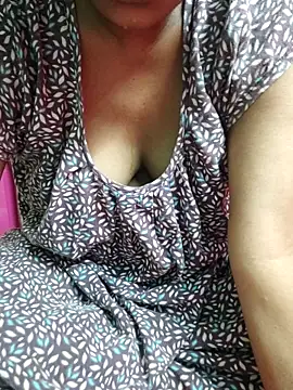 Snapshot of Bengoli--bhabhi chatting on December 15, 9:59 am Bengoli--bhabhi online show from December 15, 9:59 am