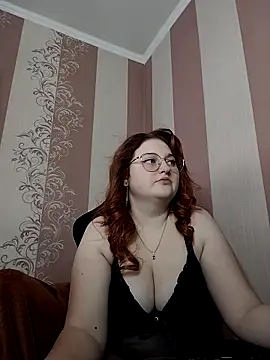 WhiteBellaX online show from February 16, 7:07 am