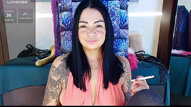 Snapshot of Ginna--mia chatting on July 15, 1:23 am Ginna--mia online show from July 15, 1:23 am