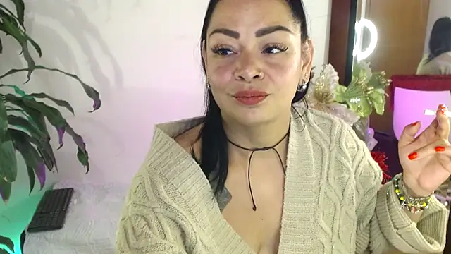 Ginna--mia online show from February 22, 2:06 am