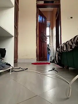 JemaimaPrincess online show from April 13, 5:33 am