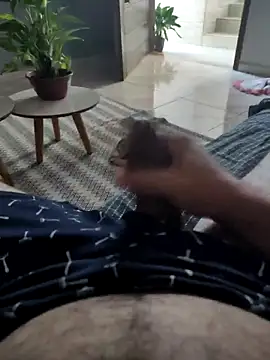 Snapshot of markusx215 chatting on November 29, 7:58 pm markusx215 online show from November 29, 7:58 pm