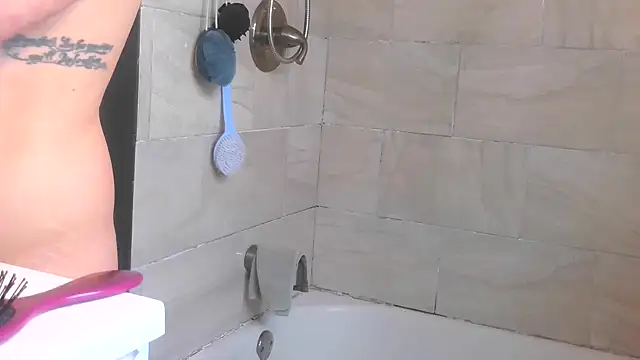 paytonkelly online show from March 26, 3:54 pm