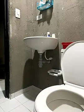 Snapshot of smoker445 chatting on October 4, 9:49 pm smoker445 online show from October 4, 9:49 pm