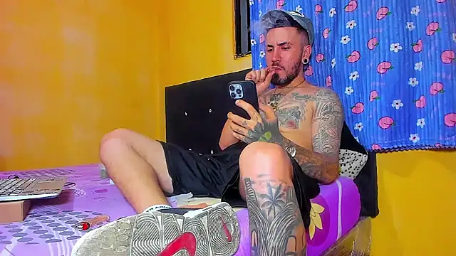 smoker445 online show from March 26, 7:28 am