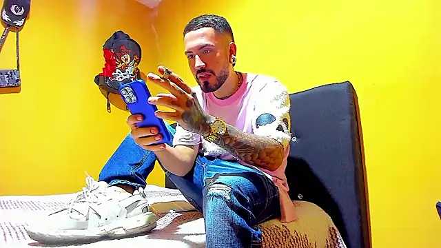 smoker445 online show from December 23, 1:05 am