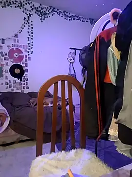 Snapshot of xlalitaxxx chatting on January 7, 5:01 am xlalitaxxx online show from January 7, 5:01 am