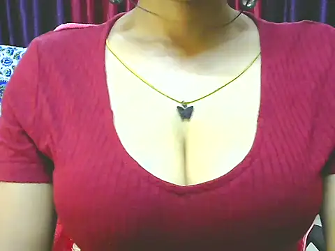 ishmita99 online show from October 22, 10:04 am