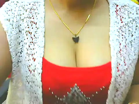 ishmita99 online show from January 19, 5:28 pm
