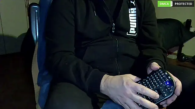 MultiOrgasmicLover online show from December 6, 10:24 pm