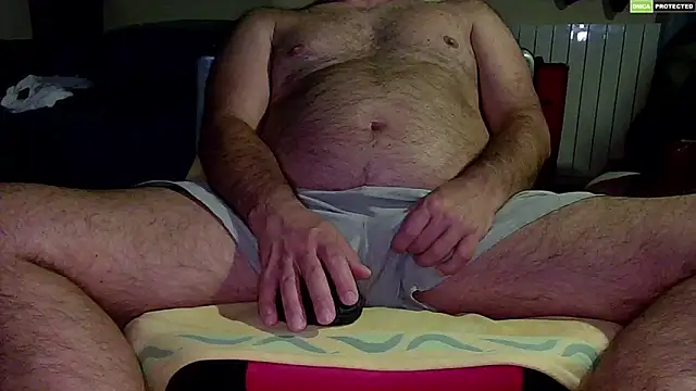 MultiOrgasmicLover online show from May 26, 9:02 pm