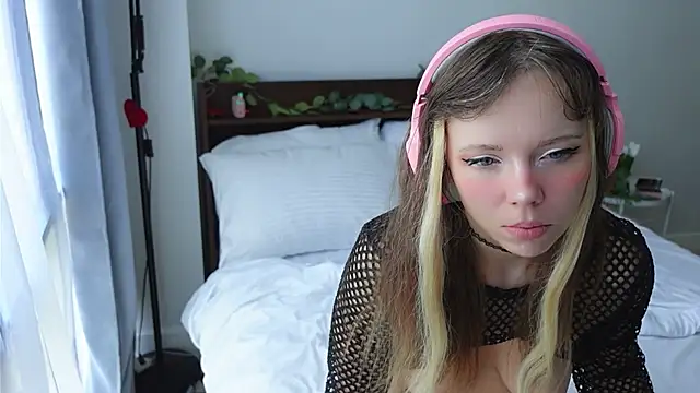 Ayra Lust online show from March 9, 3:54 am