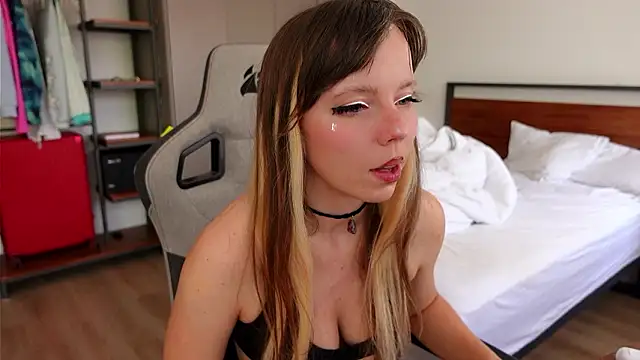 Ayra Lust online show from February 28, 5:23 pm