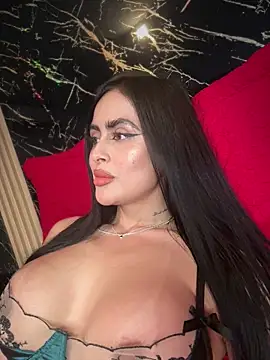 Snapshot of Alexandra_duque chatting on April 23, 9:27 pm Alexandra duque online show from April 23, 9:27 pm