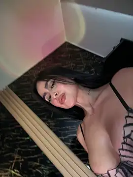 Snapshot of Alexandra_duque chatting on July 1, 9:26 pm Alexandra duque online show from July 1, 9:26 pm