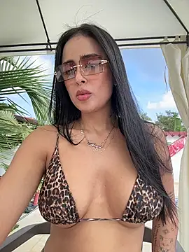 Alexandra duque online show from November 8, 8:23 pm