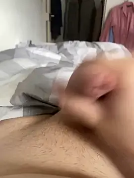 Snapshot of bigschlong290 chatting on January 26, 11:39 am bigschlong290 online show from January 26, 11:39 am