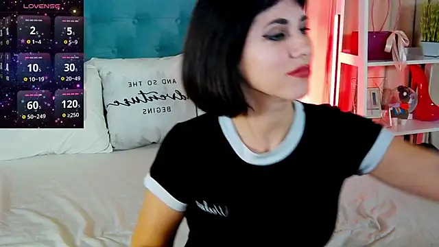 HeidiBloom online show from March 13, 4:56 pm