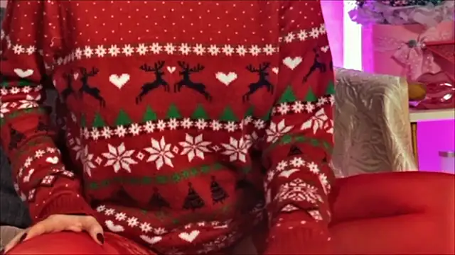 Selena Sweetie online show from December 17, 11:04 am