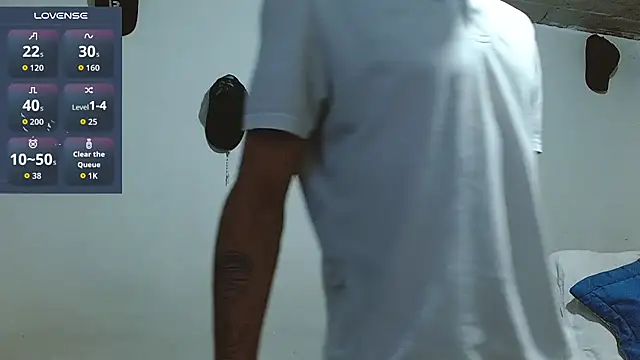 samfox  online show from April 3, 12:11 pm