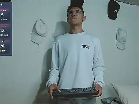 samfox  online show from March 10, 11:14 am