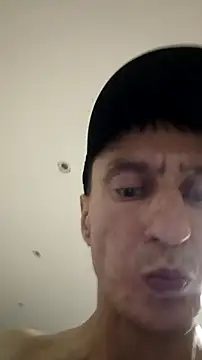 Snapshot of Miya567w chatting on November 3, 9:24 am Miya567w online show from November 3, 9:24 am