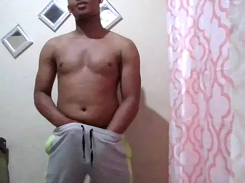 Pineda-301193 online show from October 25, 12:39 pm