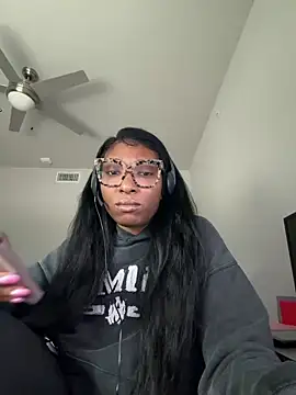 life-ent online show from December 3, 6:51 pm