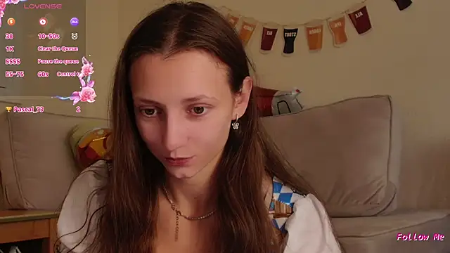 Milky flexy cat online show from September 25, 12:11 pm