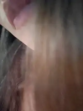 Snapshot of Milky_flexy_cat chatting on June 19, 1:39 pm Milky flexy cat online show from June 19, 1:39 pm