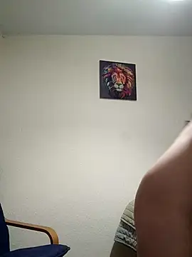 Milky flexy cat online show from March 8, 9:18 pm