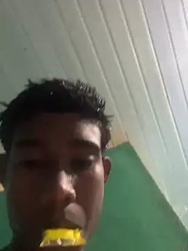 novinhooxz online show from April 7, 6:37 am