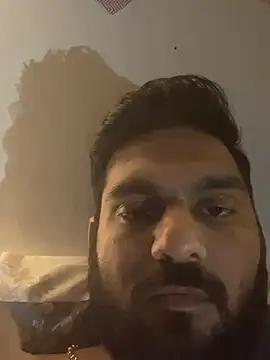 Snapshot of hard_dick011 chatting on March 10, 5:33 am hard dick011 online show from March 10, 5:33 am