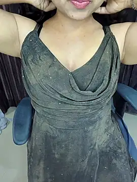 Tanvi-patil online show from November 13, 6:01 pm