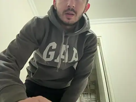 laynufff online show from February 21, 7:38 pm