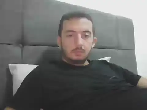 laynufff online show from October 7, 5:14 pm