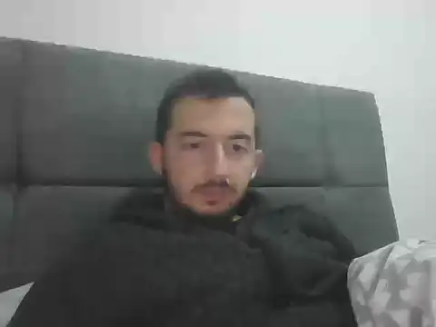 laynufff online show from December 5, 5:33 pm