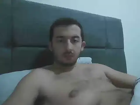 laynufff online show from December 17, 5:07 pm