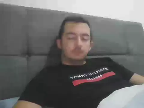 laynufff online show from October 19, 3:04 pm