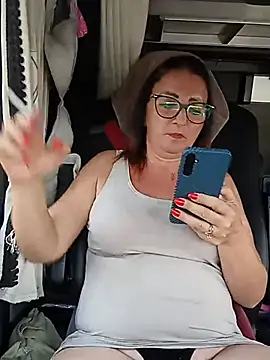 Snapshot of cuplubijoanna chatting on July 15, 5:09 pm cuplubijoanna online show from July 15, 5:09 pm