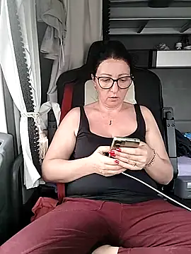 cuplubijoanna online show from January 10, 9:48 am